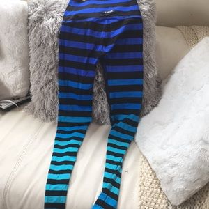 K deer yoga leggings